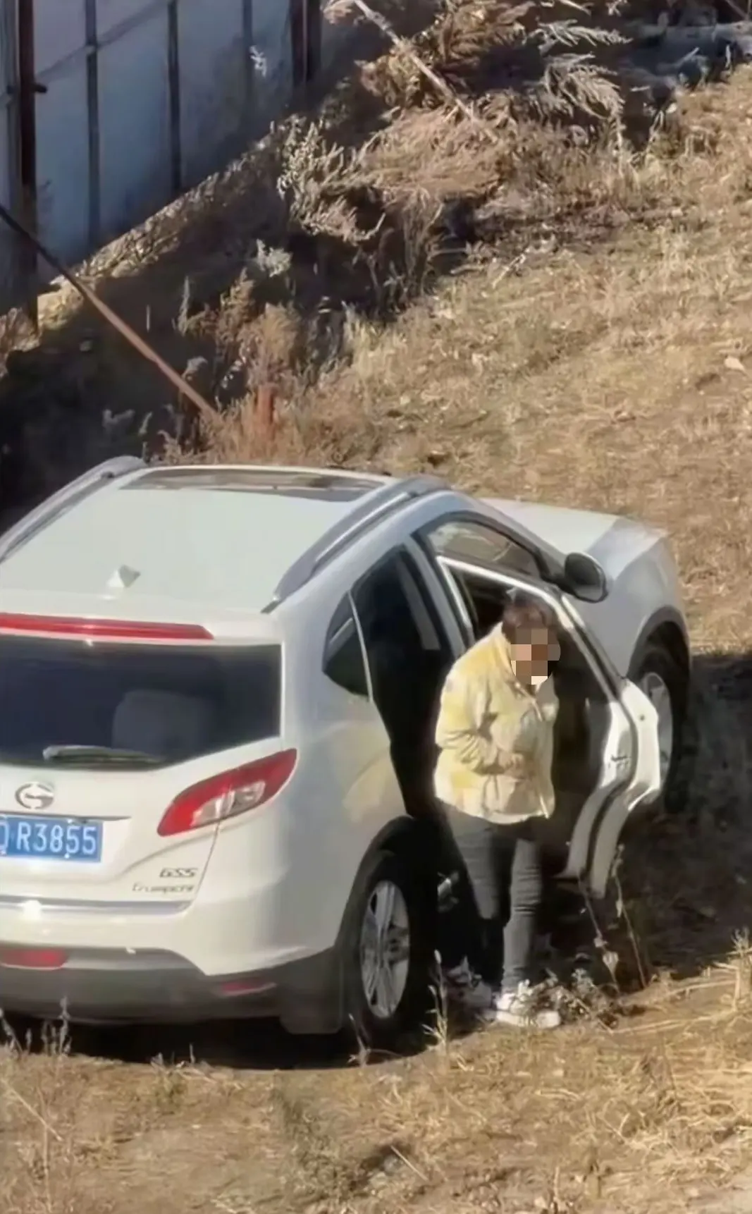 吉DR3855传祺车摇晃视频 - 高清完整版在线观看 - 无广告免费播放资源下载