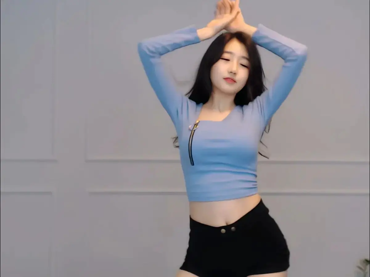 《onlyfans每日大赛》徐雅终极剪辑版在线抢先看-抖音爆款徐雅8月加长版-高能瞬间全集免费观看-《onlyfans每日大赛》完整版资源