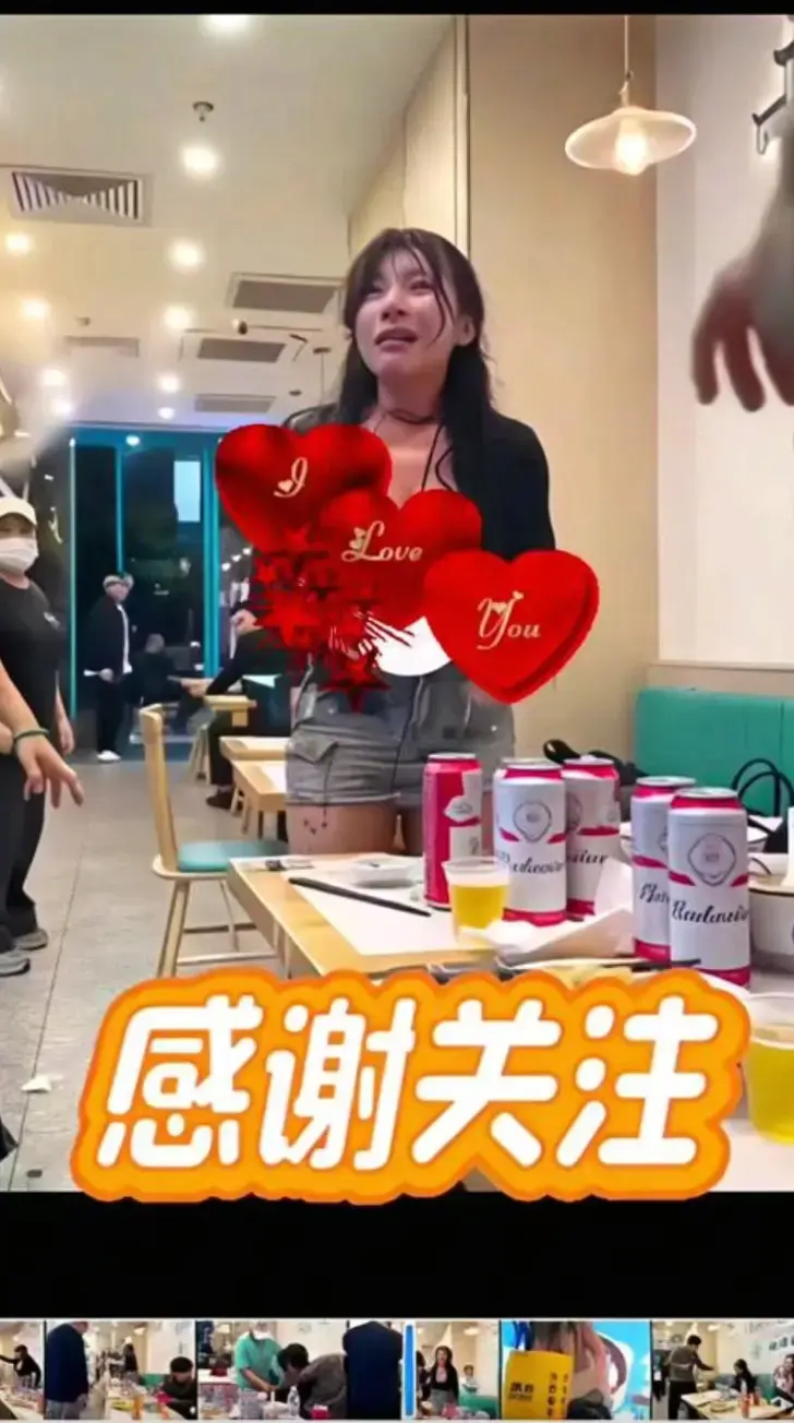 《上海两女人餐厅打架事件》无广告在线观看-大黄山小馄饨两女冲突全程记录-粉色女生激辩高清视频