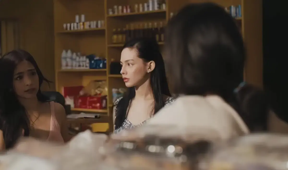 菲律宾电影《Creampie》又名奶油馅饼安杰尔卡斯特罗主演，高清未删减中文版全集免费在线看无广告，VS影视网蓝光超清播出，这部电影Creampie台词字字戳心表演层次丰富