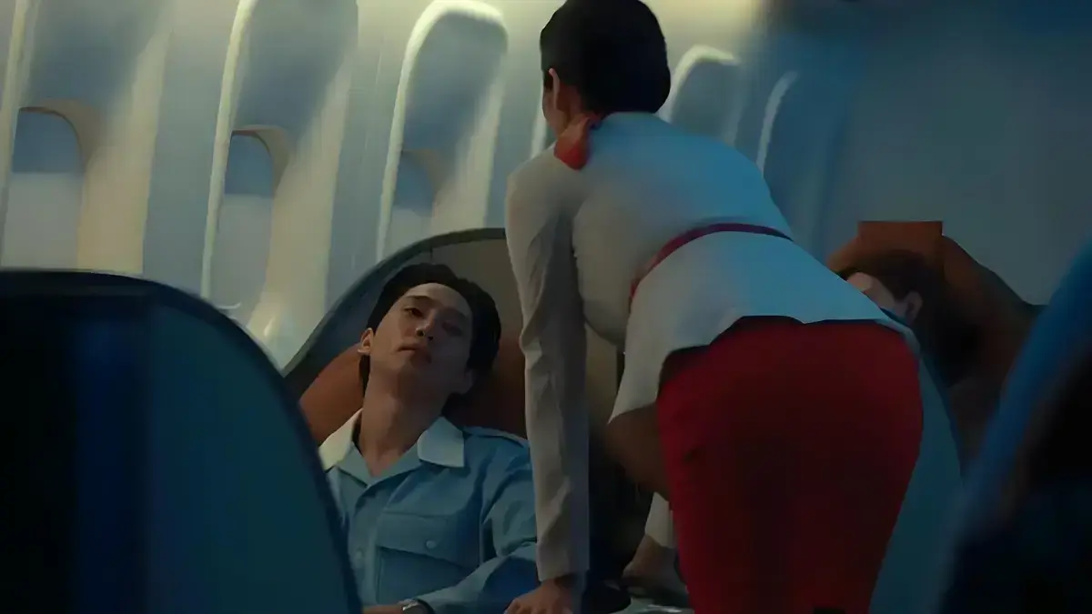 《韩国空姐》相关资源图片