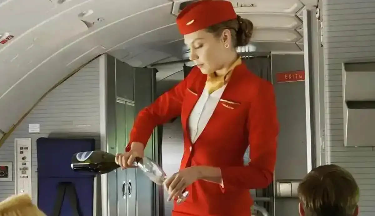 《法国空乘4》全系列超清无删减版免费看-法国空乘4蓝光1080P中字-高清完整版在线播放