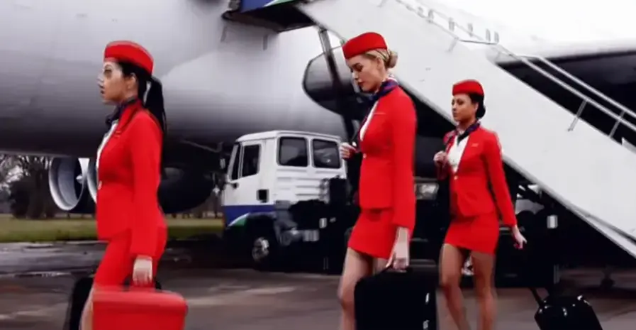 《法国空姐》电影全集免费在线观看 - 法国高清中字版《法国空姐2018》完整版资源 - 720P机舱场景