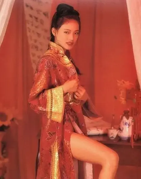 《舒淇舒掰掰》早期经典合集为啥大美女要叫什么舒掰掰啊想不通《舒淇阁楼经典照片合集》免费分享不收一分钱网盘资源一键速播
