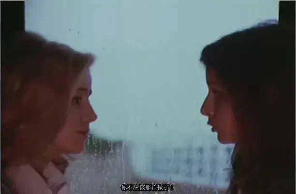《莫莉》相关资源图片