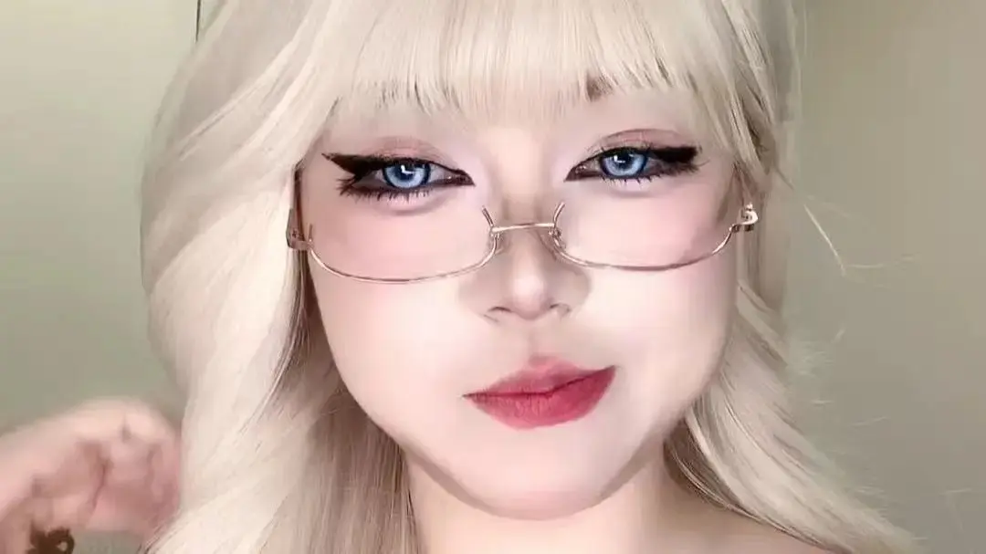 全网最全无删减《阿黑颜系列vlog》每日大赛阿黑颜最新黑颜系剧集_全集免费观看_在线全集观看_黑颜美学盛宴 《阿黑颜系列vlog》全集资源_免费在线观看_暗黑风格力作阿黑颜系列vlog解读